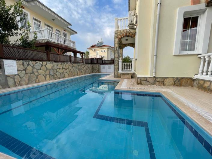 Image No.4-Villa / Détaché de 3 chambres à vendre à Çalis