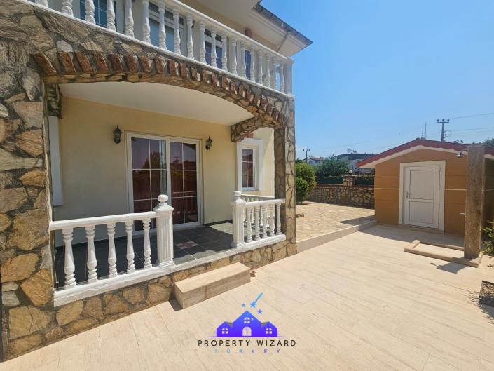 Image No.11-3 Bed Villa / Detached for sale