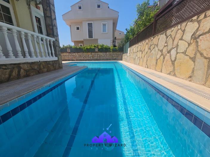 Image No.20-3 Bed Villa / Detached for sale