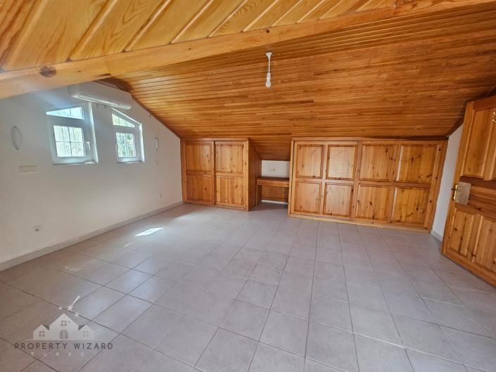 Image No.16-3 Bed Duplex for sale