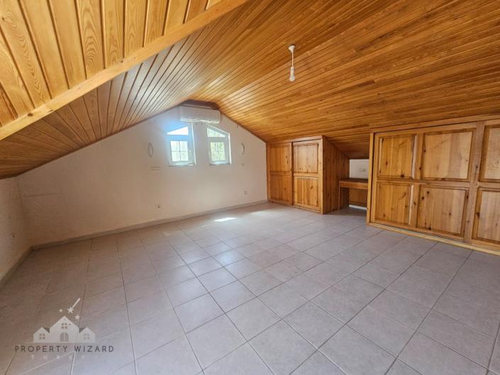 Image No.17-3 Bed Duplex for sale