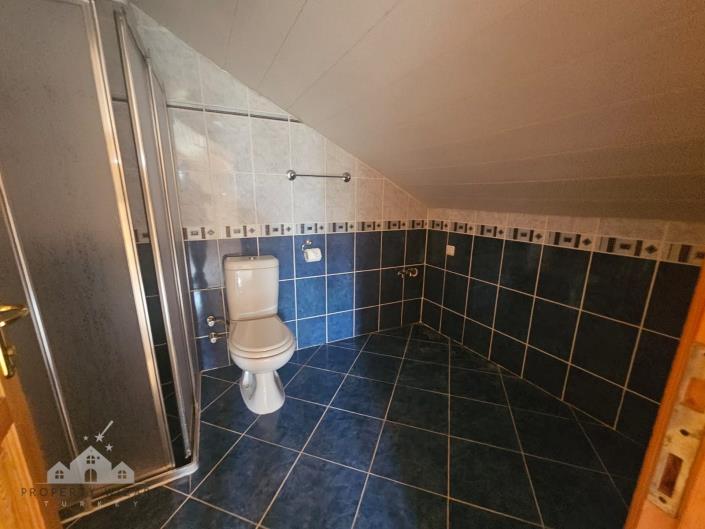 Image No.21-3 Bed Duplex for sale
