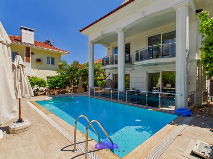 Image No.25-4 Bed Villa / Detached for sale