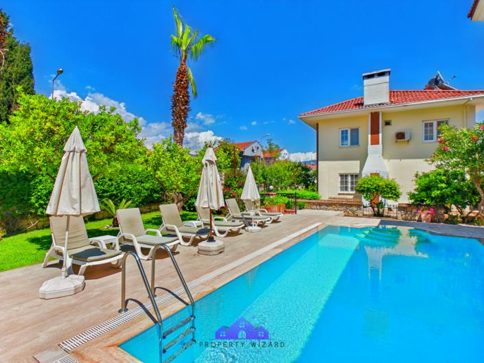 Image No.27-4 Bed Villa / Detached for sale