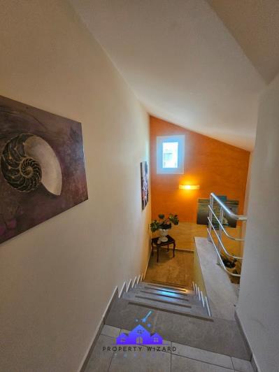 Image No.16-3 Bed Duplex for sale