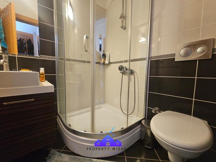Image No.21-3 Bed Duplex for sale