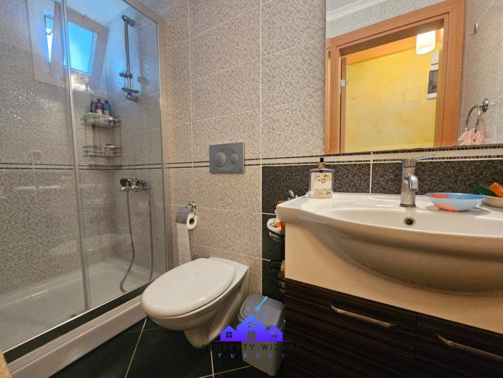 Image No.23-3 Bed Duplex for sale