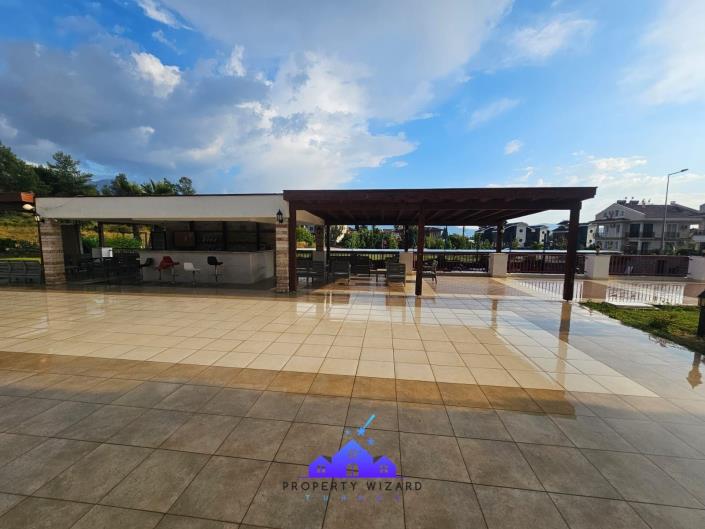 Image No.30-3 Bed Duplex for sale