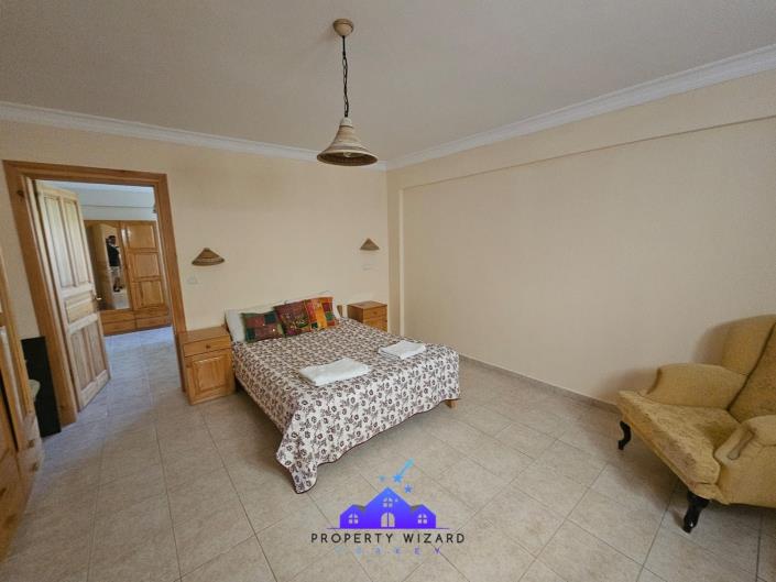 Image No.16-5 Bed Villa for sale