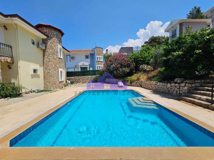 Image No.2-Villa / Détaché de 3 chambres à vendre à Kadiköy