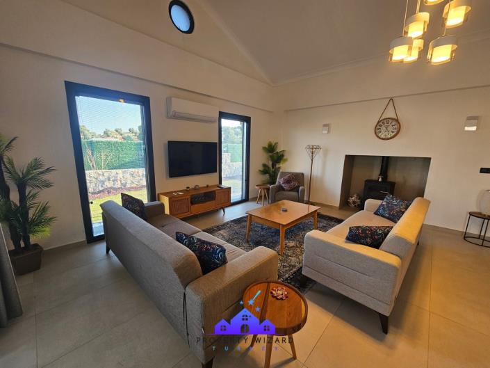 Image No.19-3 Bed Villa / Detached for sale