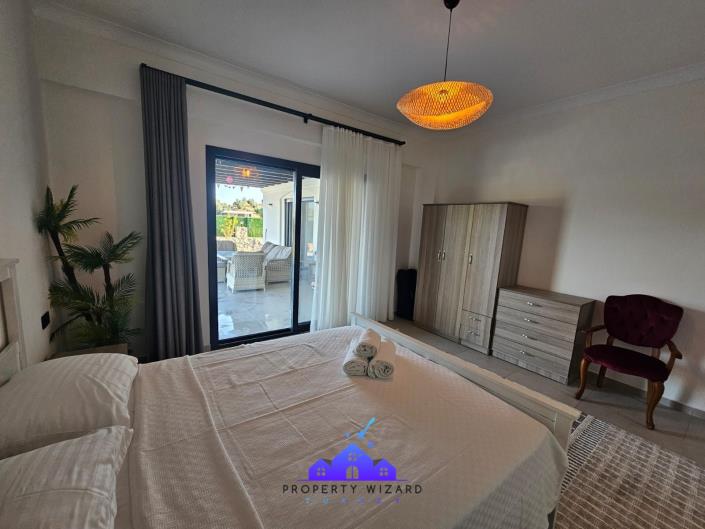 Image No.22-3 Bed Villa / Detached for sale