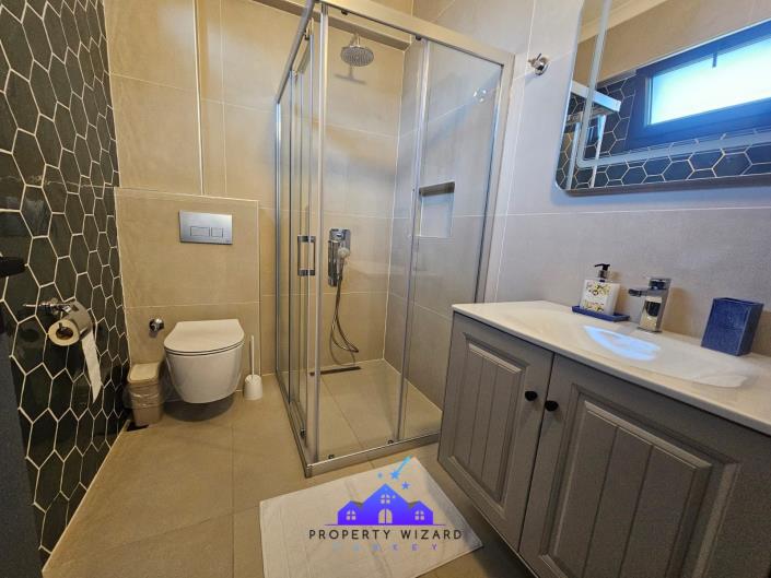Image No.29-3 Bed Villa / Detached for sale