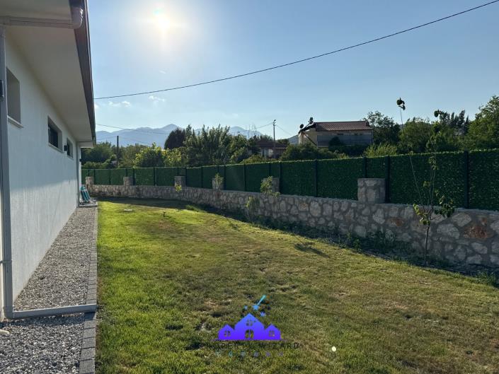 Image No.42-3 Bed Villa / Detached for sale