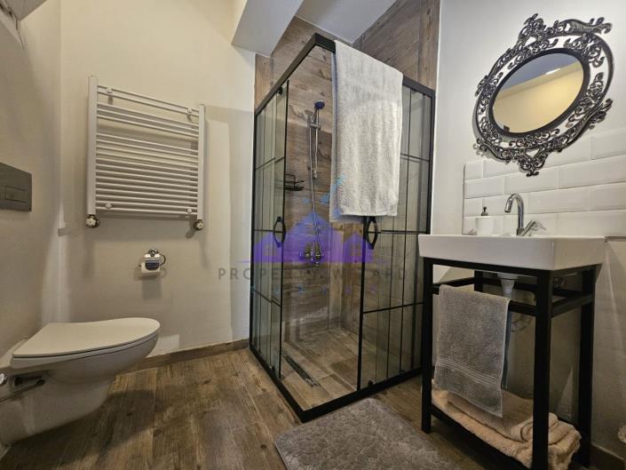 Image No.16-2 Bed Apartment for sale