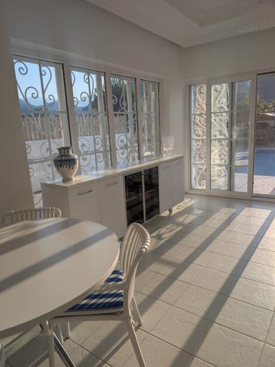 Image No.18-3 Bed Villa / Detached for sale