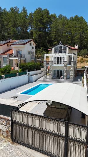 Image No.56-3 Bed Villa / Detached for sale