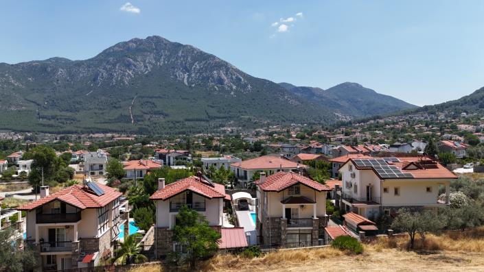 Image No.57-3 Bed Villa / Detached for sale