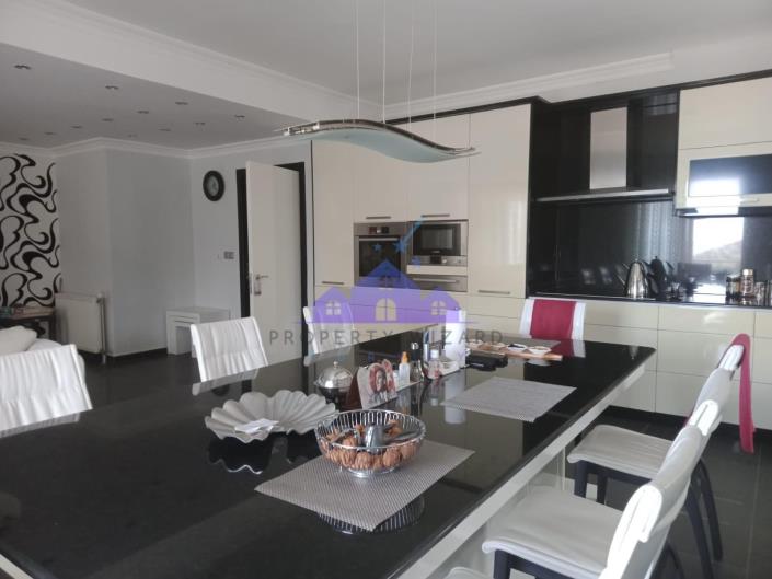 Image No.4-3 Bed Duplex for sale