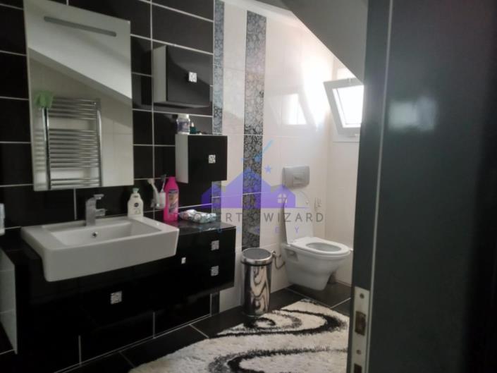 Image No.19-3 Bed Duplex for sale