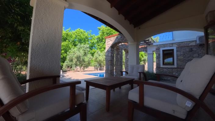 Image No.39-4 Bed Villa / Detached for sale