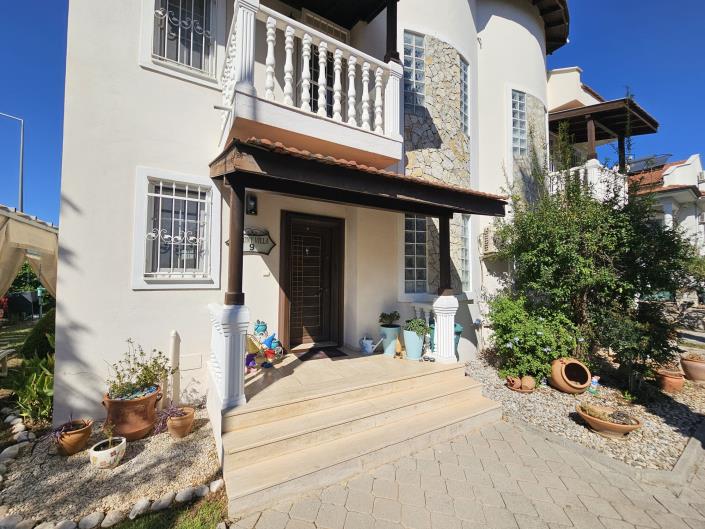 Image No.3-3 Bed Semi-Detached for sale