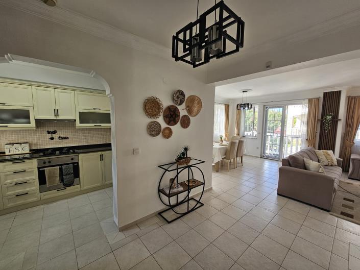 Image No.15-3 Bed Semi-Detached for sale