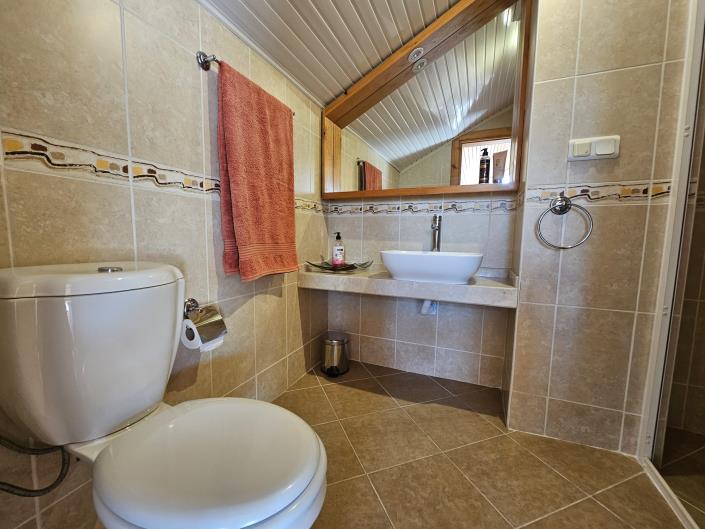 Image No.27-3 Bed Semi-Detached for sale