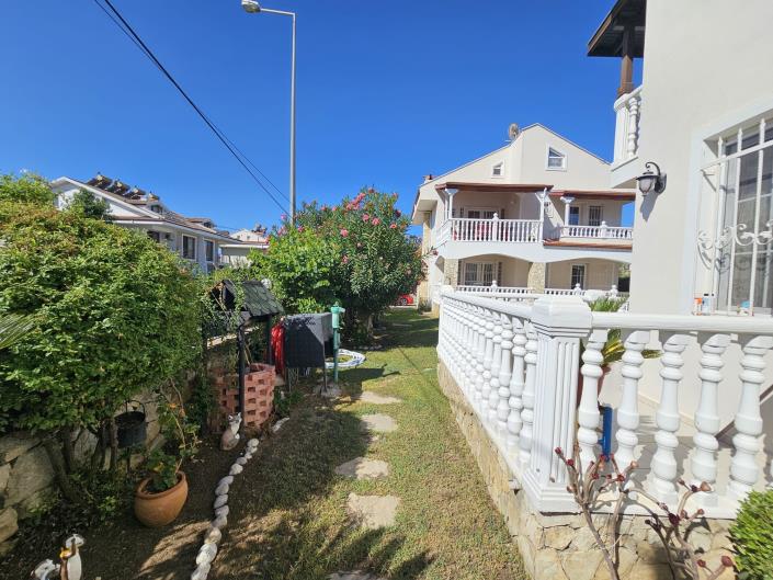Image No.32-3 Bed Semi-Detached for sale