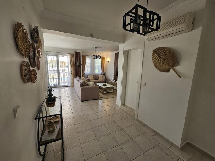 Image No.5-3 Bed Villa for sale