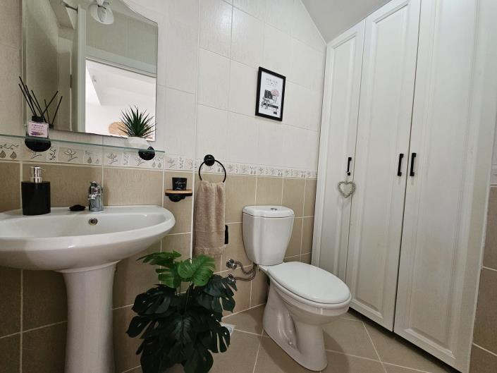 Image No.15-3 Bed Villa for sale