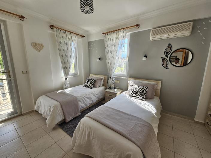 Image No.22-3 Bed Villa for sale