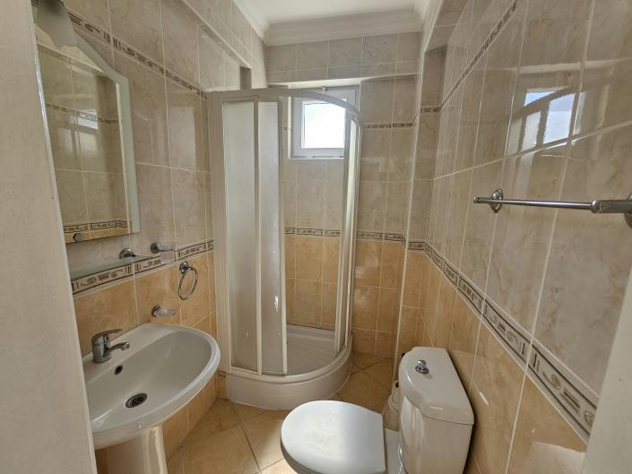 Image No.15-5 Bed Villa / Detached for sale