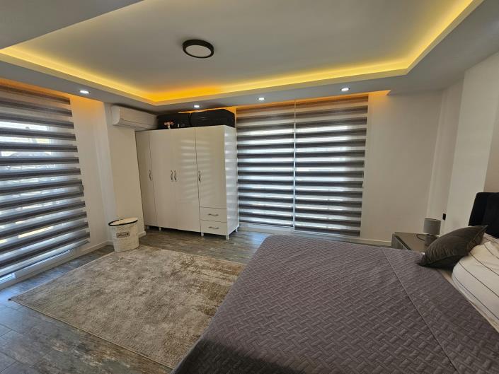 Image No.18-4 Bed Villa for sale