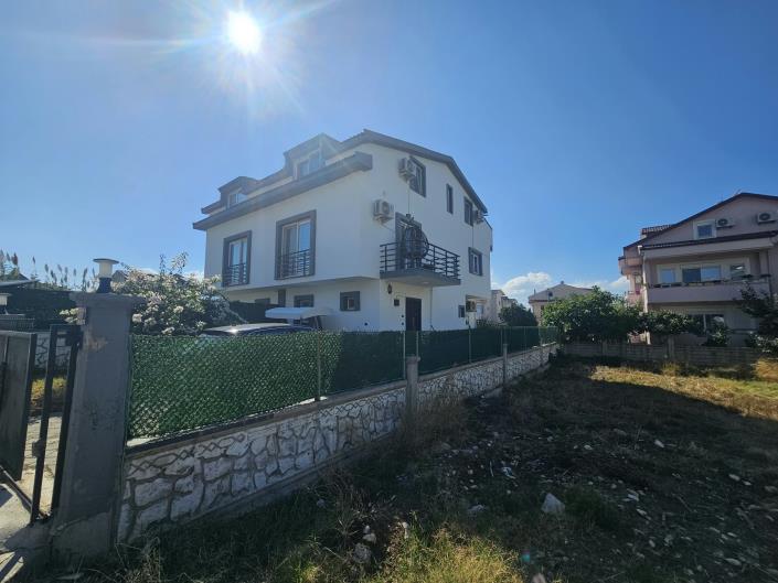 Image No.35-4 Bed Villa for sale