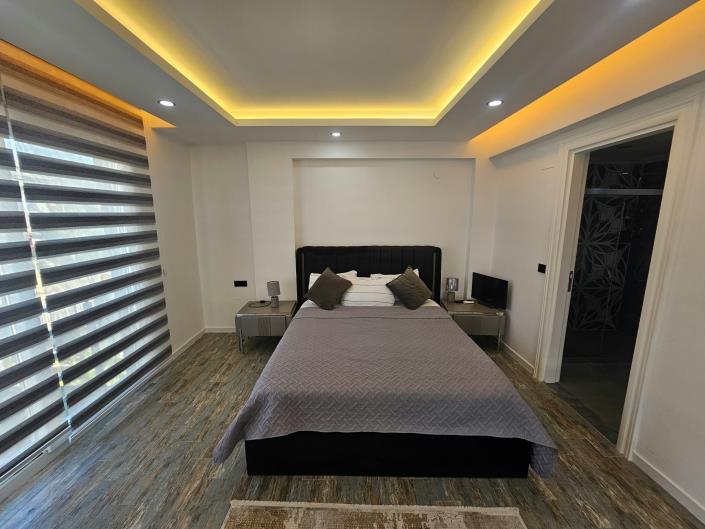 Image No.42-4 Bed Villa for sale