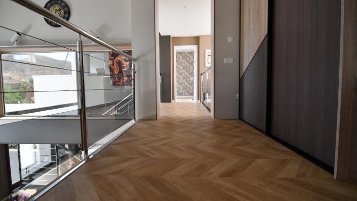 Image No.33-6 Bed Villa / Detached for sale