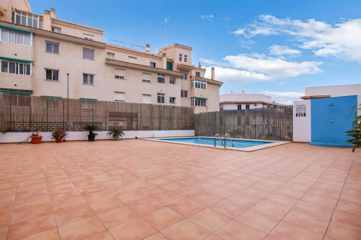 Image No.1-2 Bed Apartment for sale