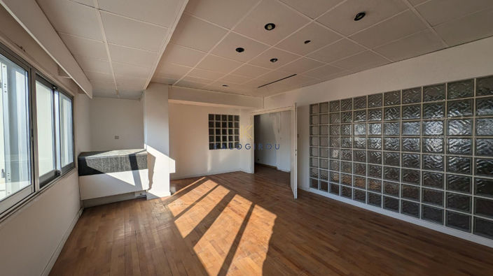 Image No.42-Commercial for sale