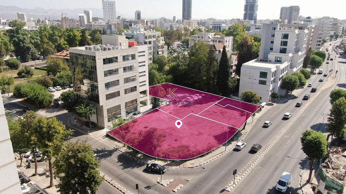 Image No.2-Terrain à vendre à Nicosie