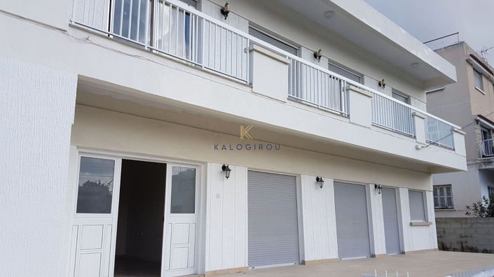 Image No.8-8 Bed Property for sale