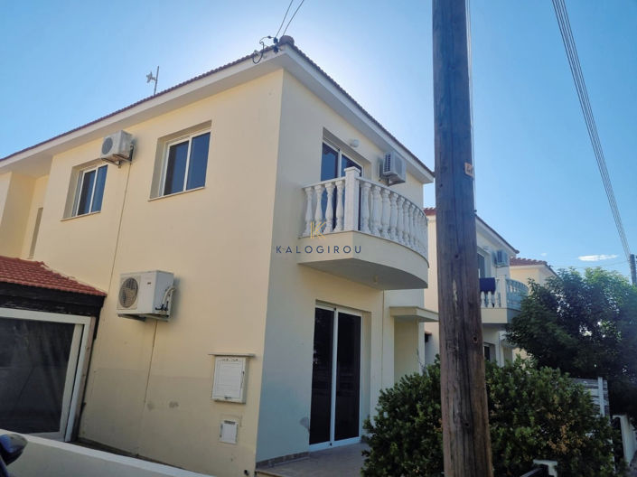 Image No.9-3 Bed House for sale