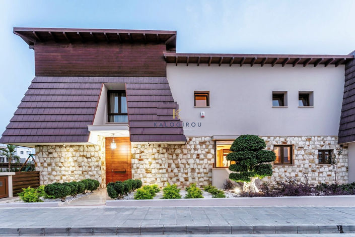 Image No.2-Maison de 4 chambres à vendre à Larnaca