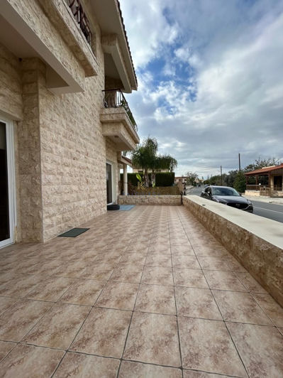 Image No.19-4 Bed House for sale