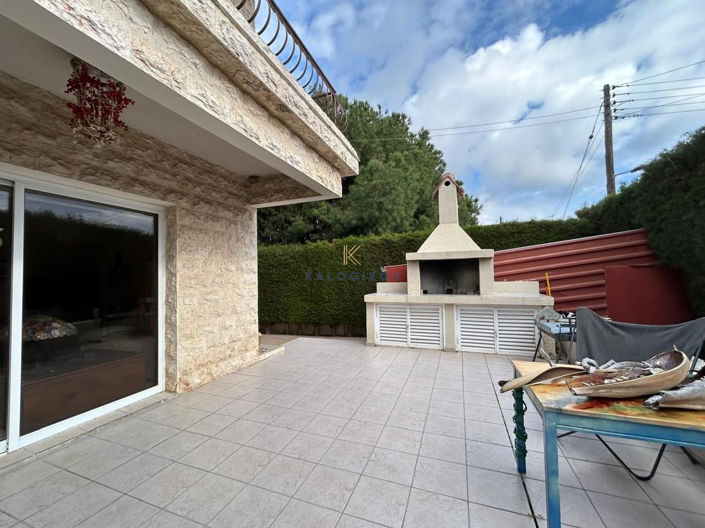 Image No.22-4 Bed House for sale