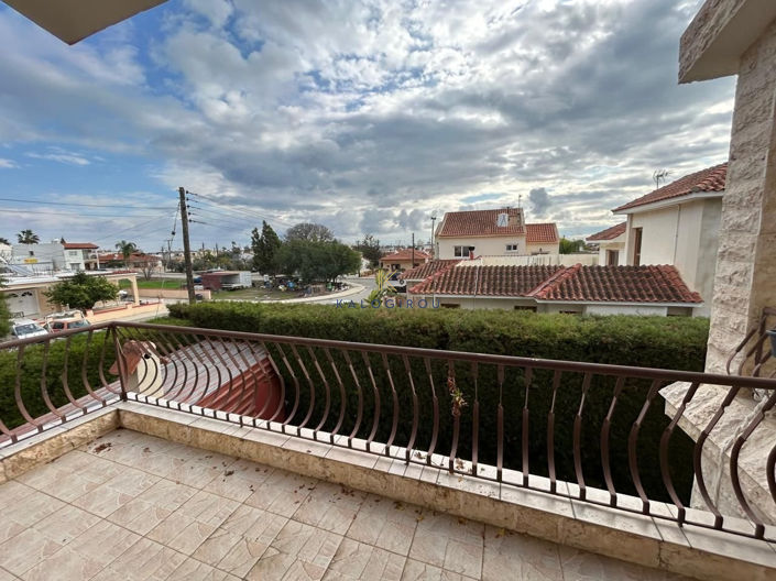 Image No.31-4 Bed House for sale