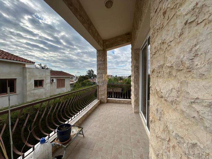 Image No.33-4 Bed House for sale