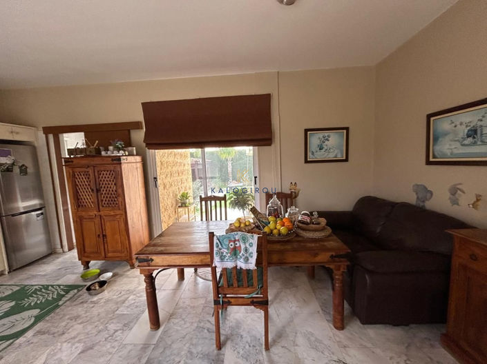 Image No.6-4 Bed House for sale