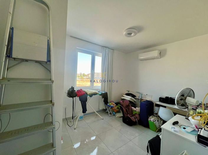 Image No.13-3 Bed House for sale