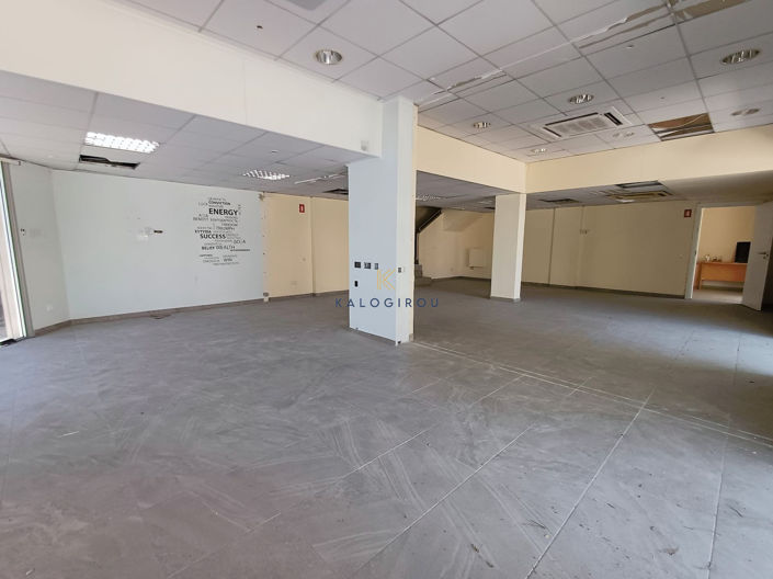 Image No.3-Commercial à vendre à Aradippou